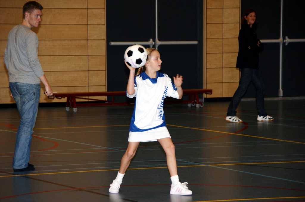 Korfbal E2 21 november 2009-15.JPG